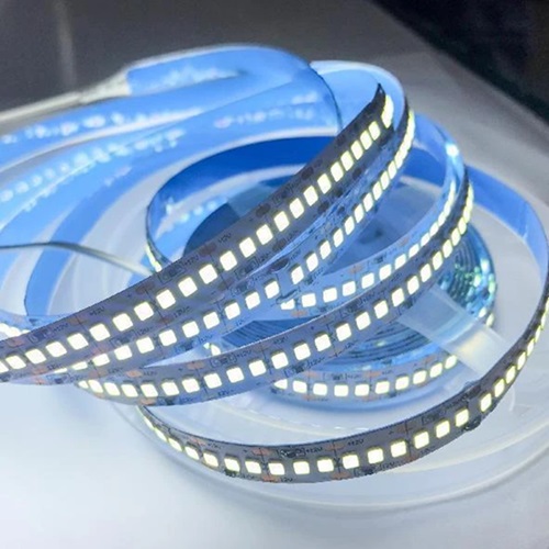 Tira Led Blanco Frio LED-Y2835LB240W Interior