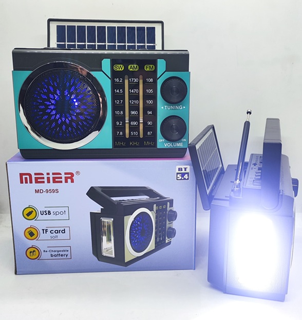 Radio AM-FM Linterna USB etc. Solar Rec 959oo