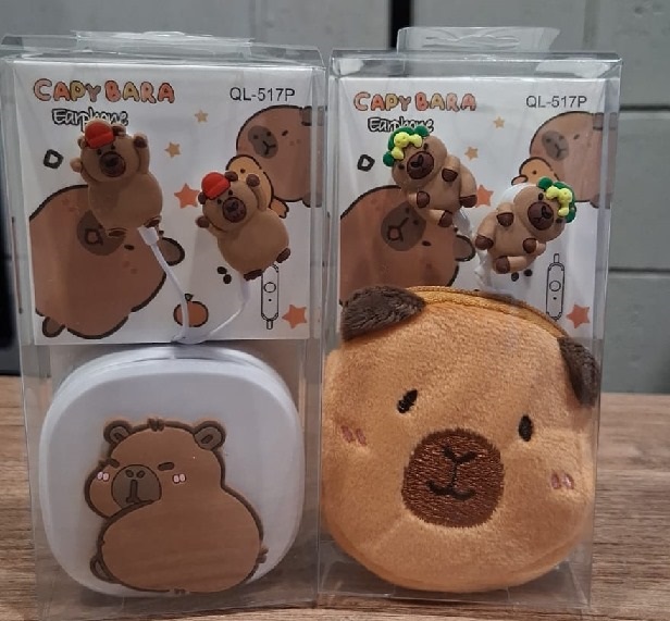 Auricular Capibara con Estuche Peluche 0707Â 