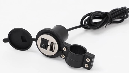 Cargador USB Moto Lanchas Vehiculos YC-A61