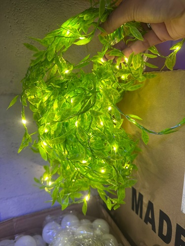 Cortina de Hojas Verdes con Luces 3x1metros aa